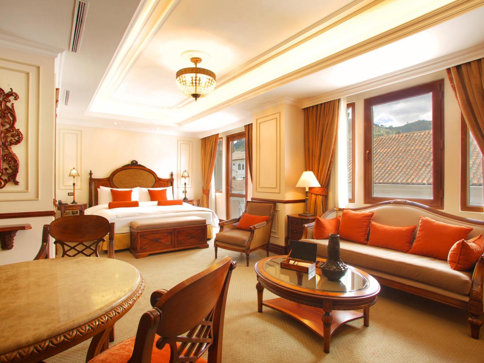 Plaza Grande Hotel Quito Exterior foto